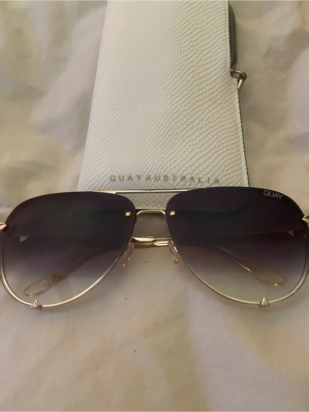 Quay Australia high key rimlessGold Frame Sunglasses with Gradient Purple Lenses